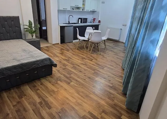 Ground Floor Getaway