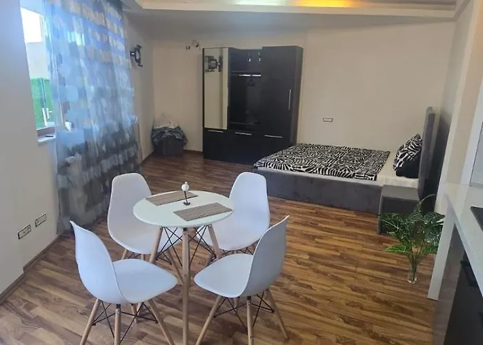 Ground Floor Getaway شقة *